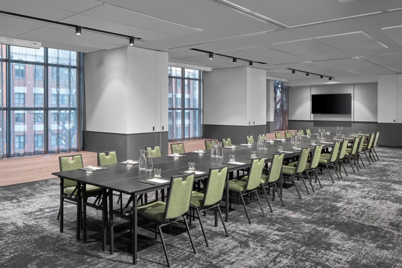فندق Courtyard By Marriott Melbourne Flagstaff Gardens المظهر الخارجي الصورة